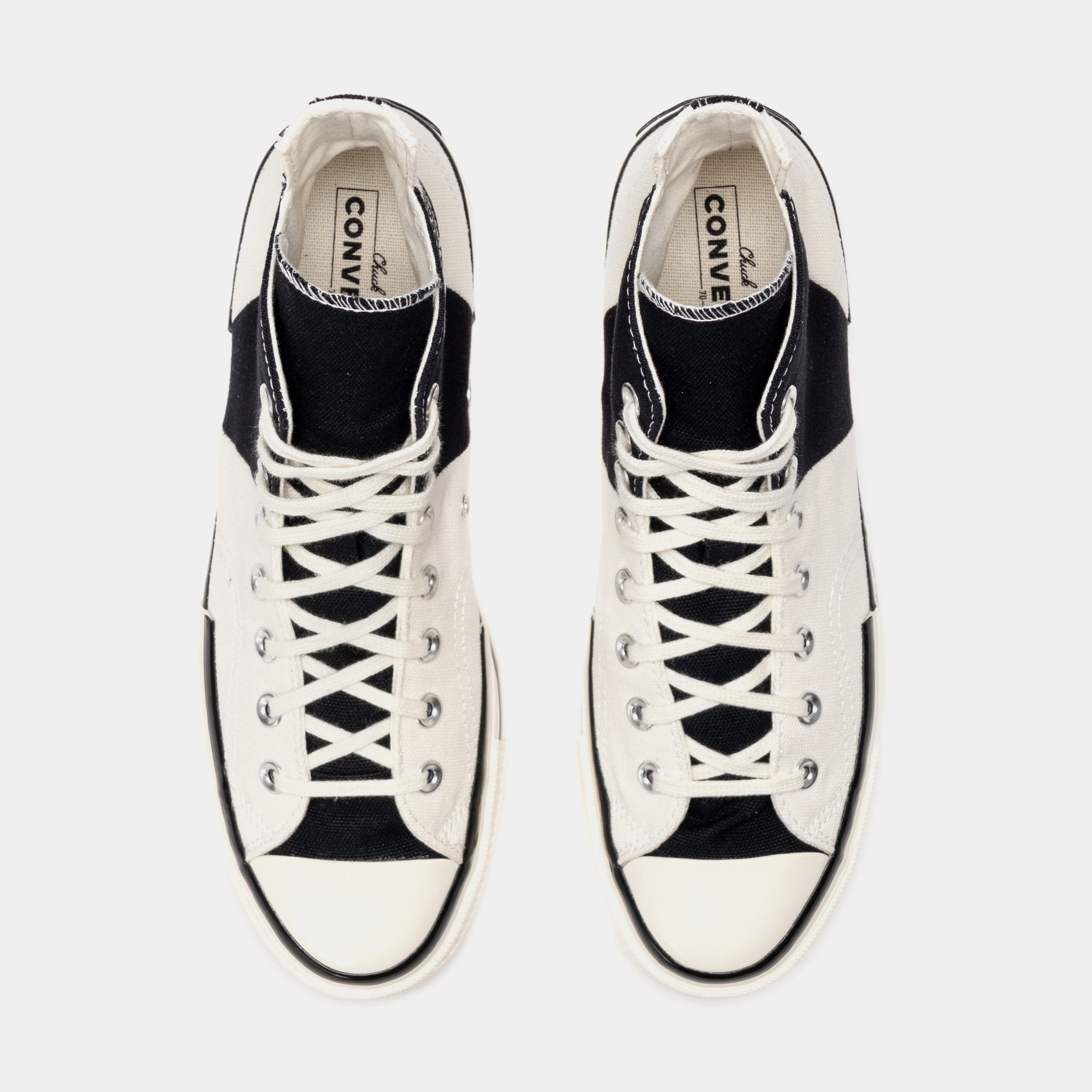 Chucks black outlet and white