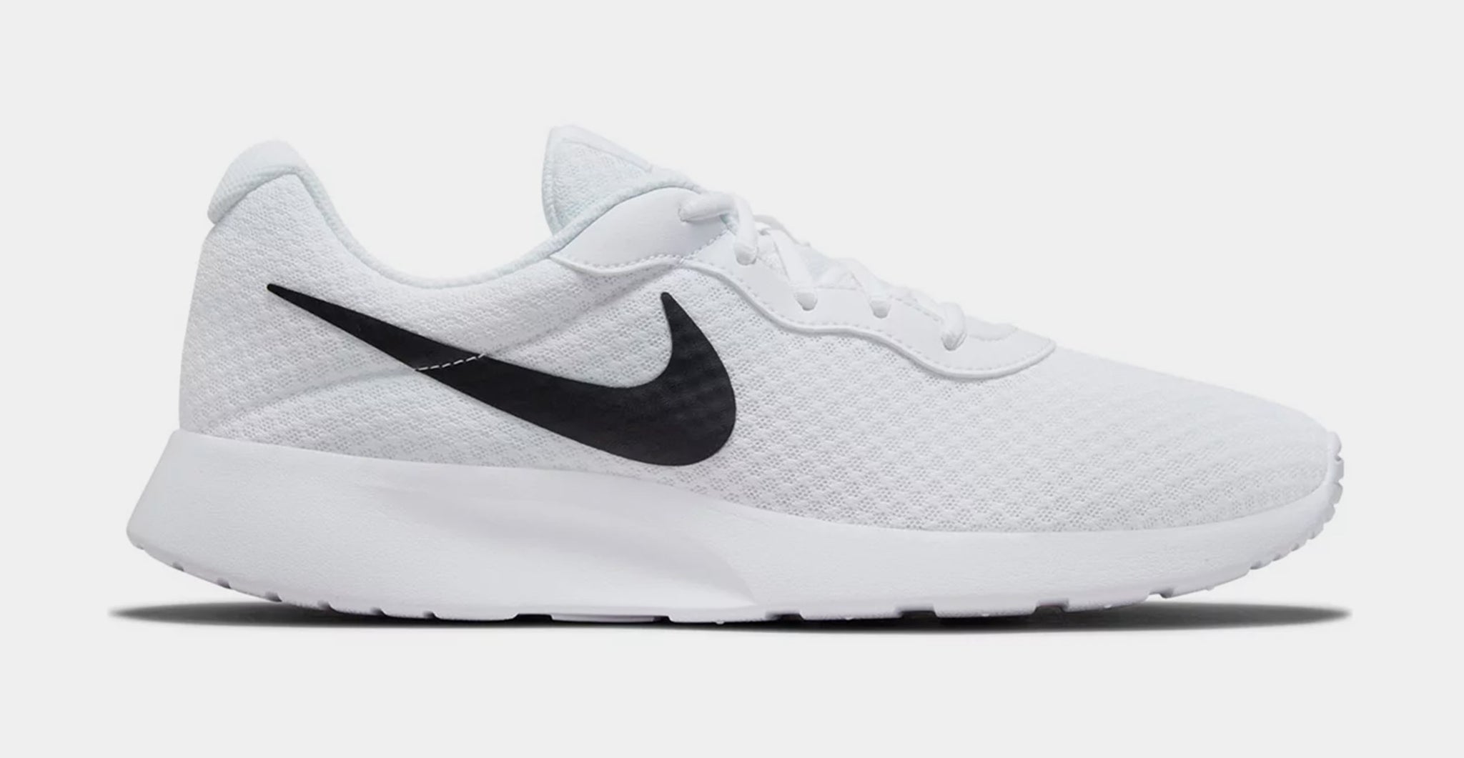 White tanjun clearance nike