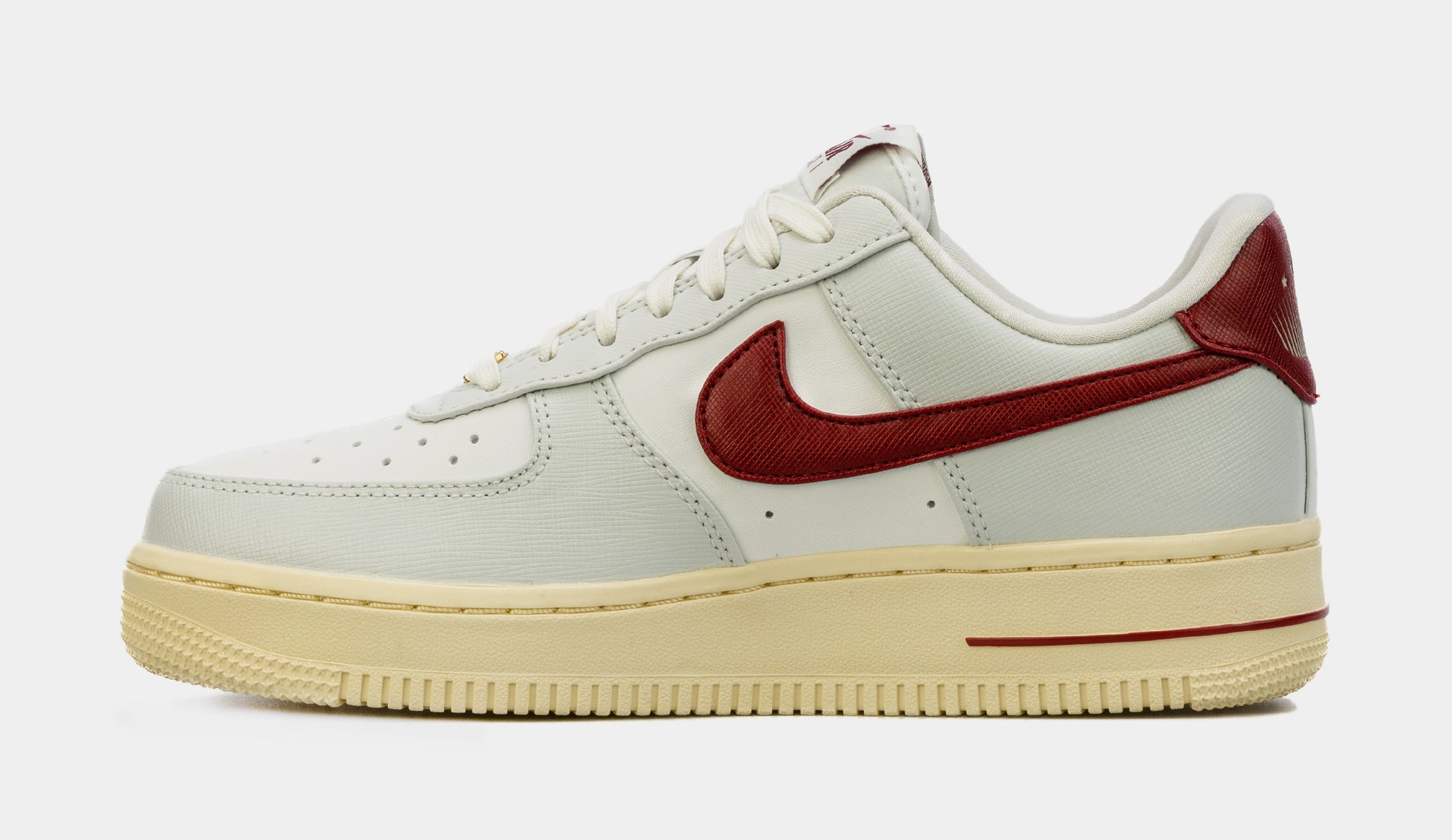 Red Air Force 1 Shoes. Nike IN