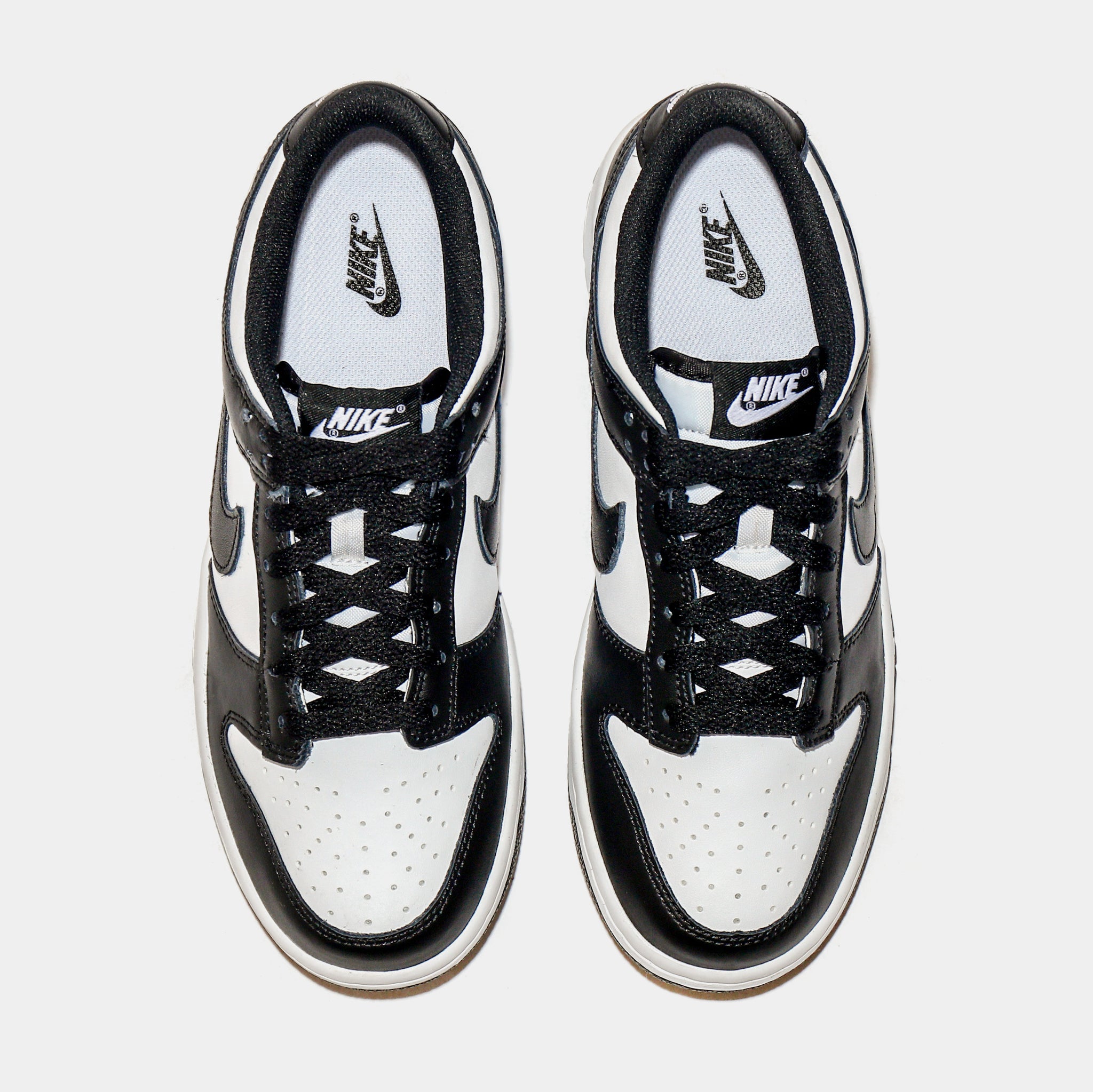 Nike Dunk Low “LV Off”#footwear #sneakerstore #sneakershop #shoes