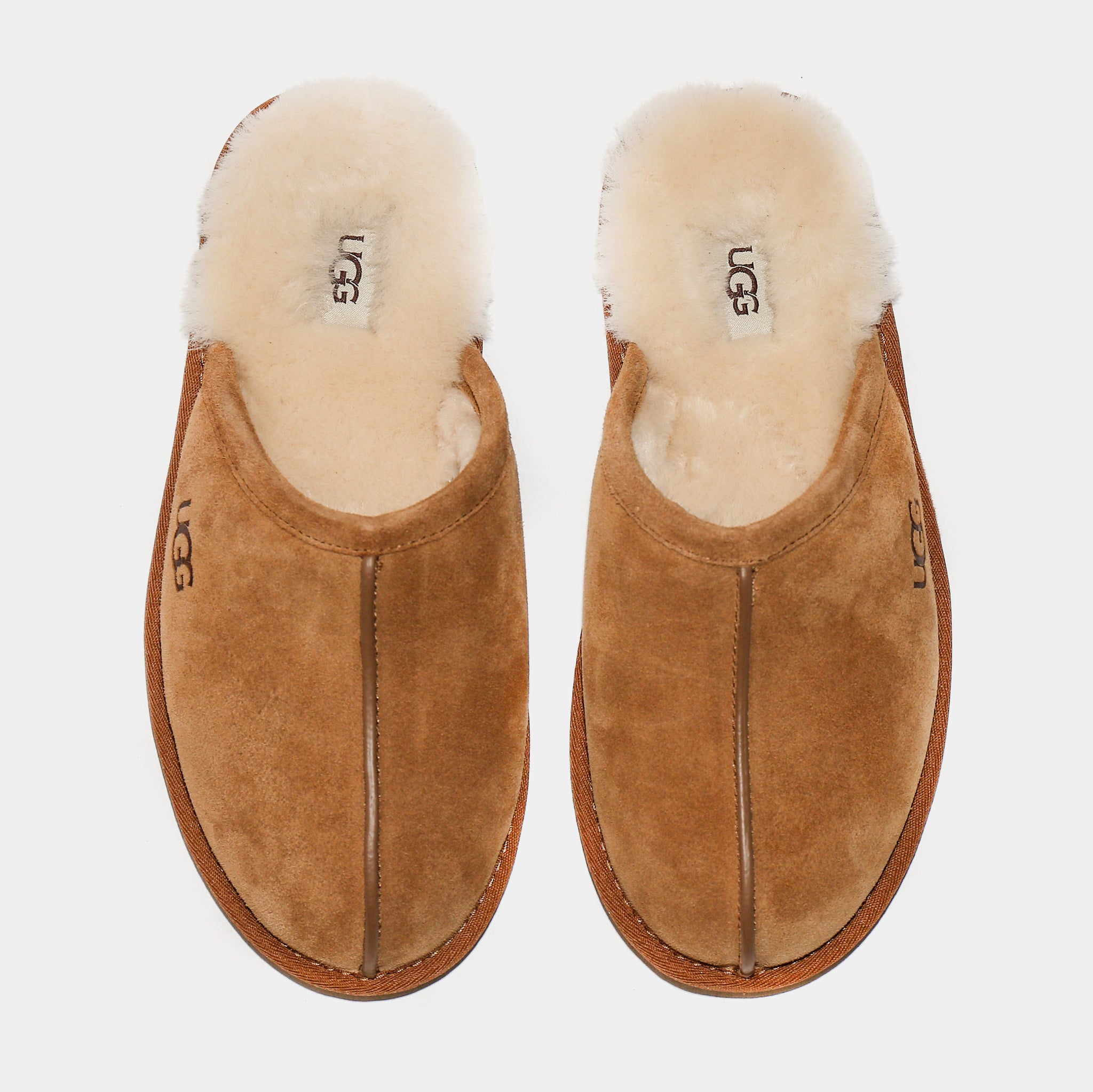 UGG Scuff Mens Slipper Chestnut Brown 1101111 CHE – Shoe Palace