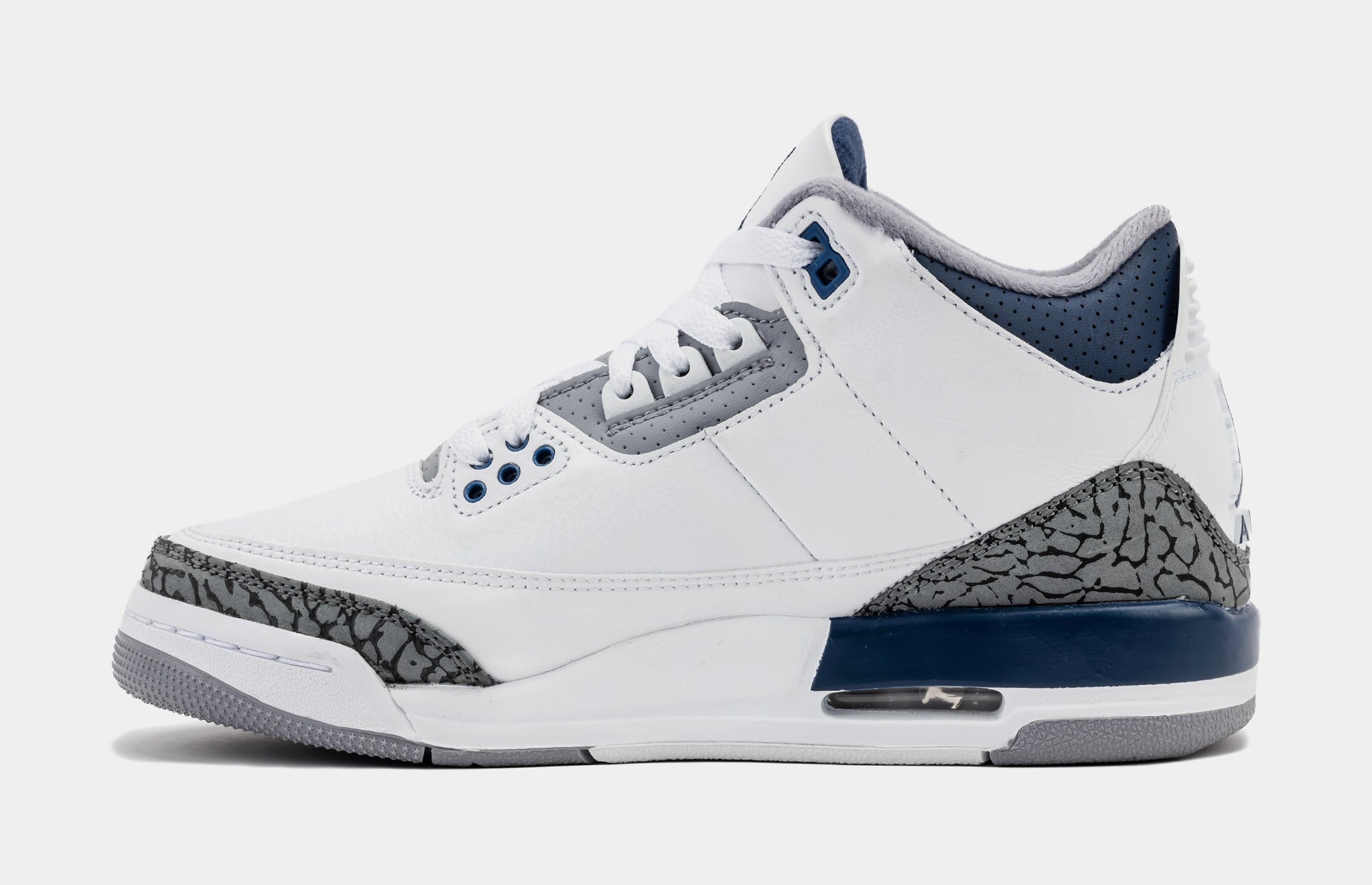 Air Jordan 3 Retro Midnight Navy Grade School Lifestyle Shoes  (White/Midnight Navy/Cement Grey) Free Shipping