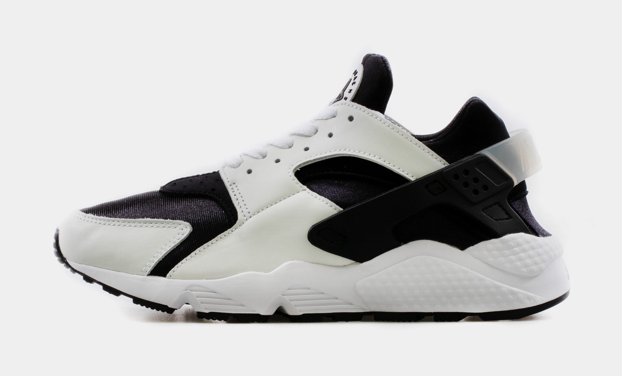 Black and white outlet huaraches 2016