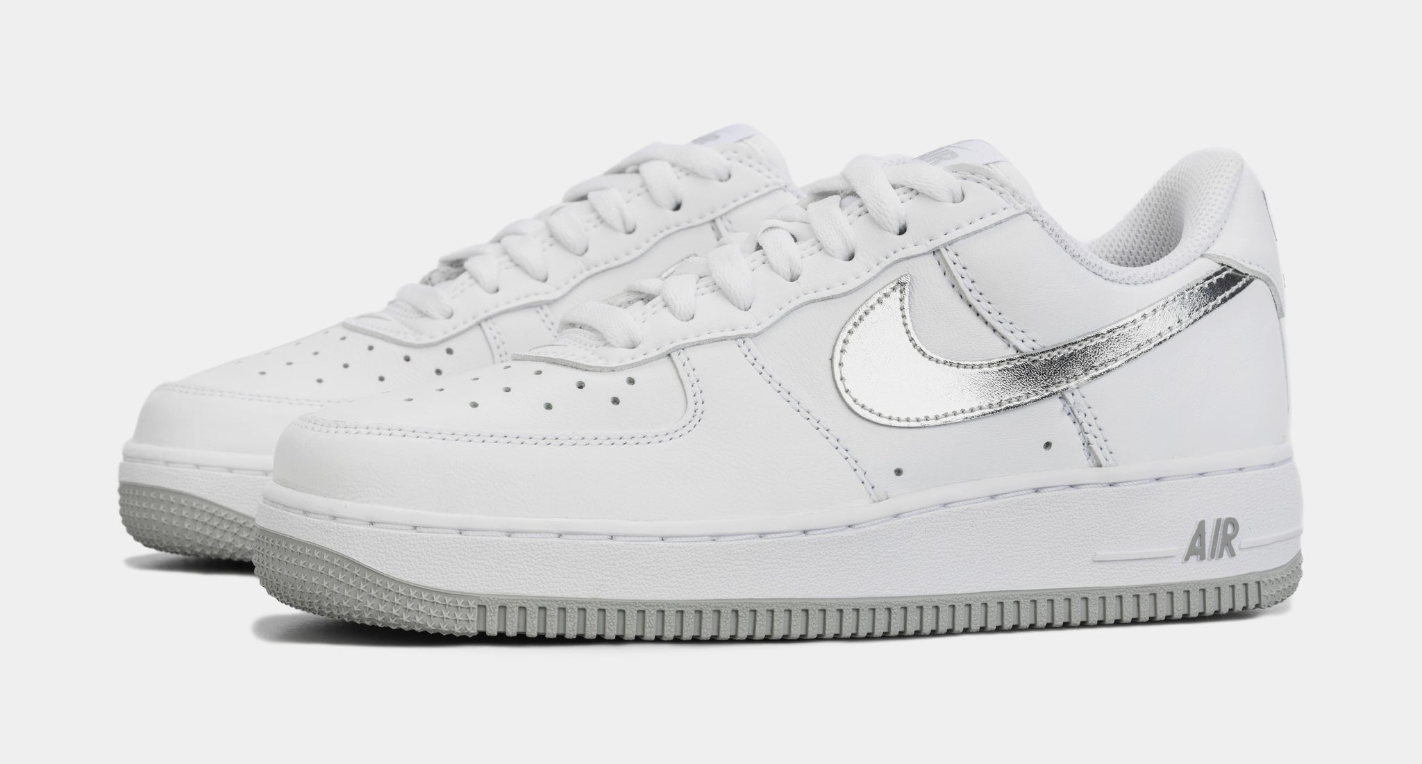 Nike Air Force 1 Low Retro White Metallic Silver 12