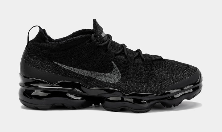 Nike vapormax plus 2025 black grade school