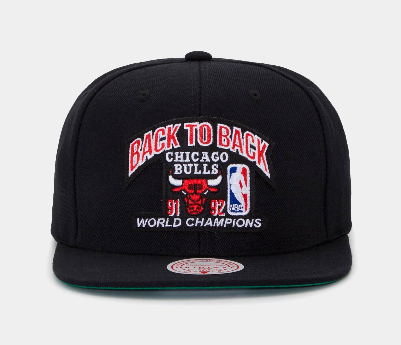 Chicago Bulls Back-To-Back Champions Snapback Cap Mens Hat (Black)