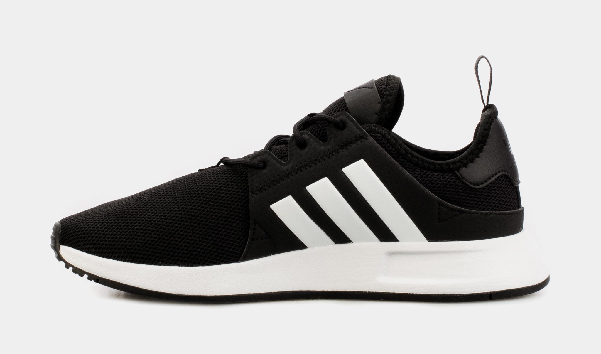 Black and white adidas hot sale xplr