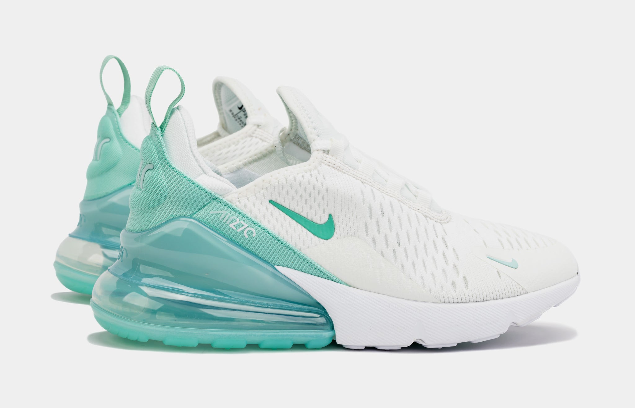 White and clearance teal air max