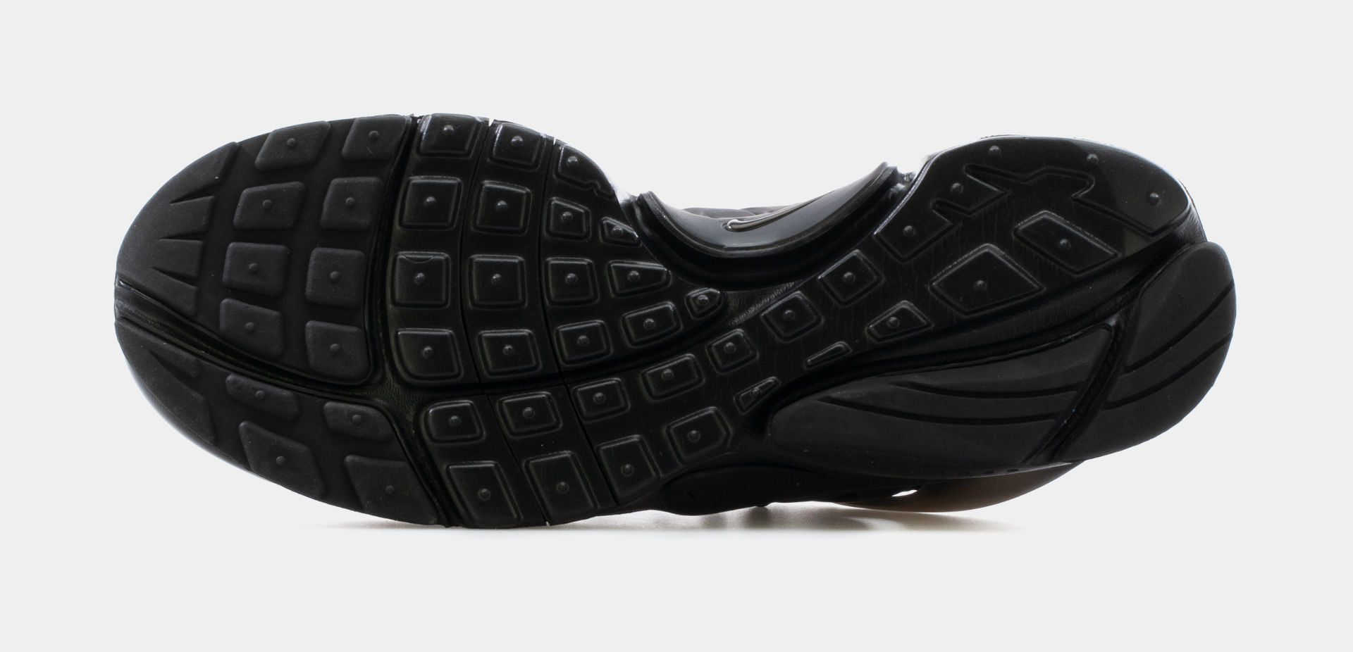 Air max plus store black grade school