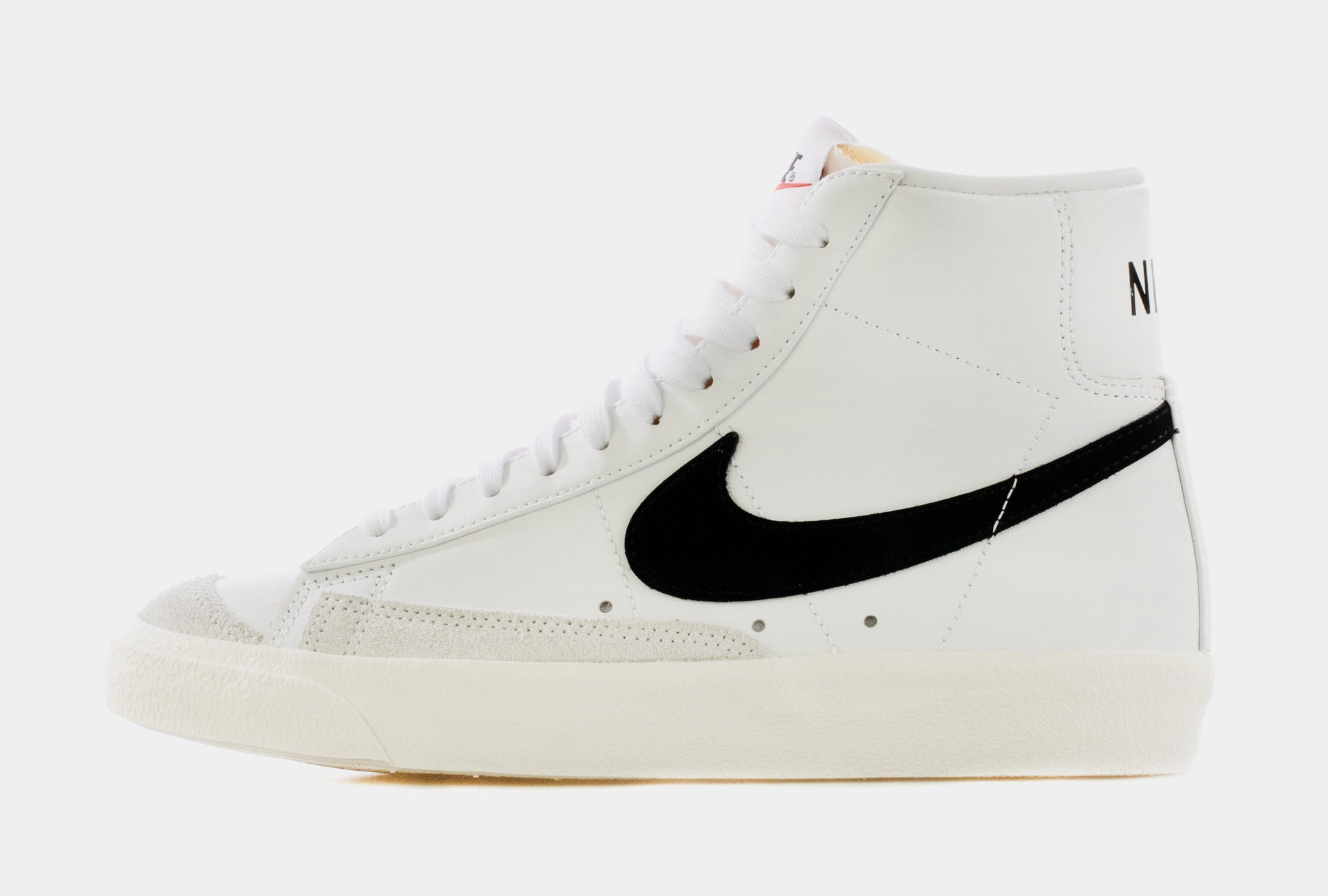 Blazer Mid 77 Womens Lifestyle Shoe White