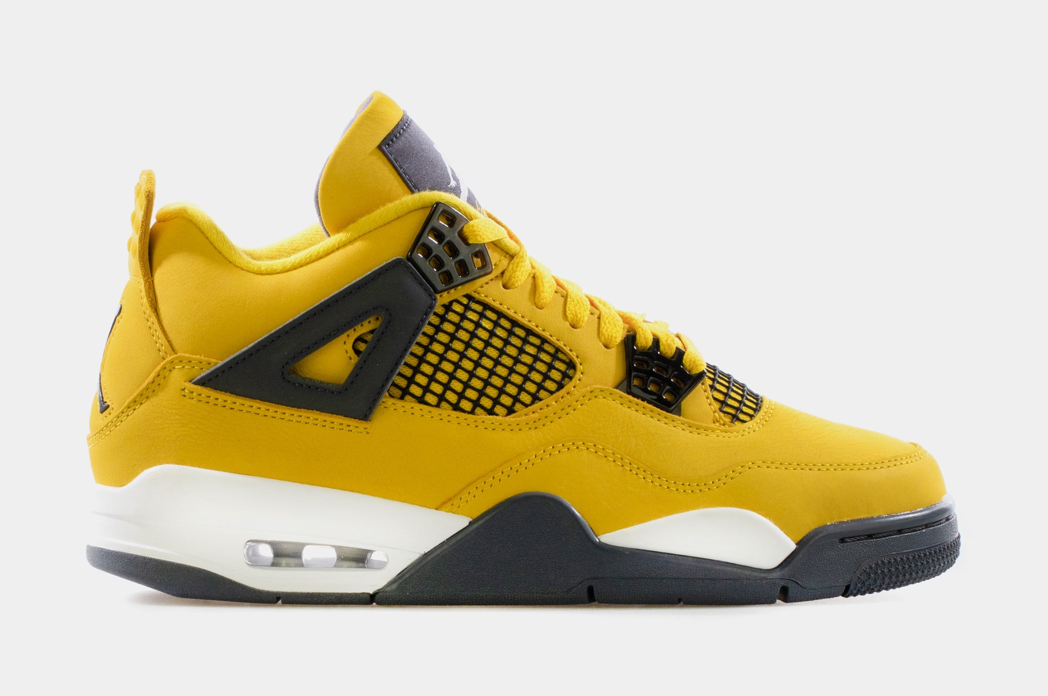 Shoe palace 2025 jordan 4