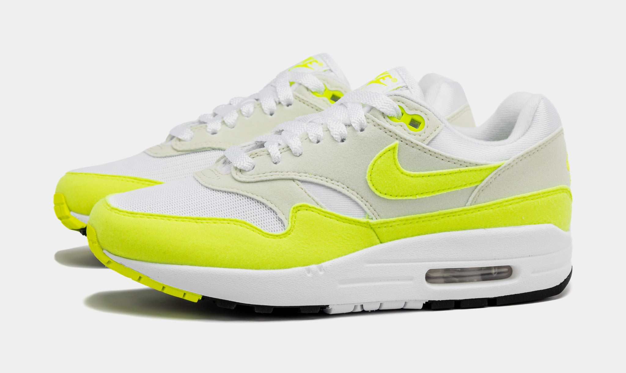 Womens neon hotsell air max