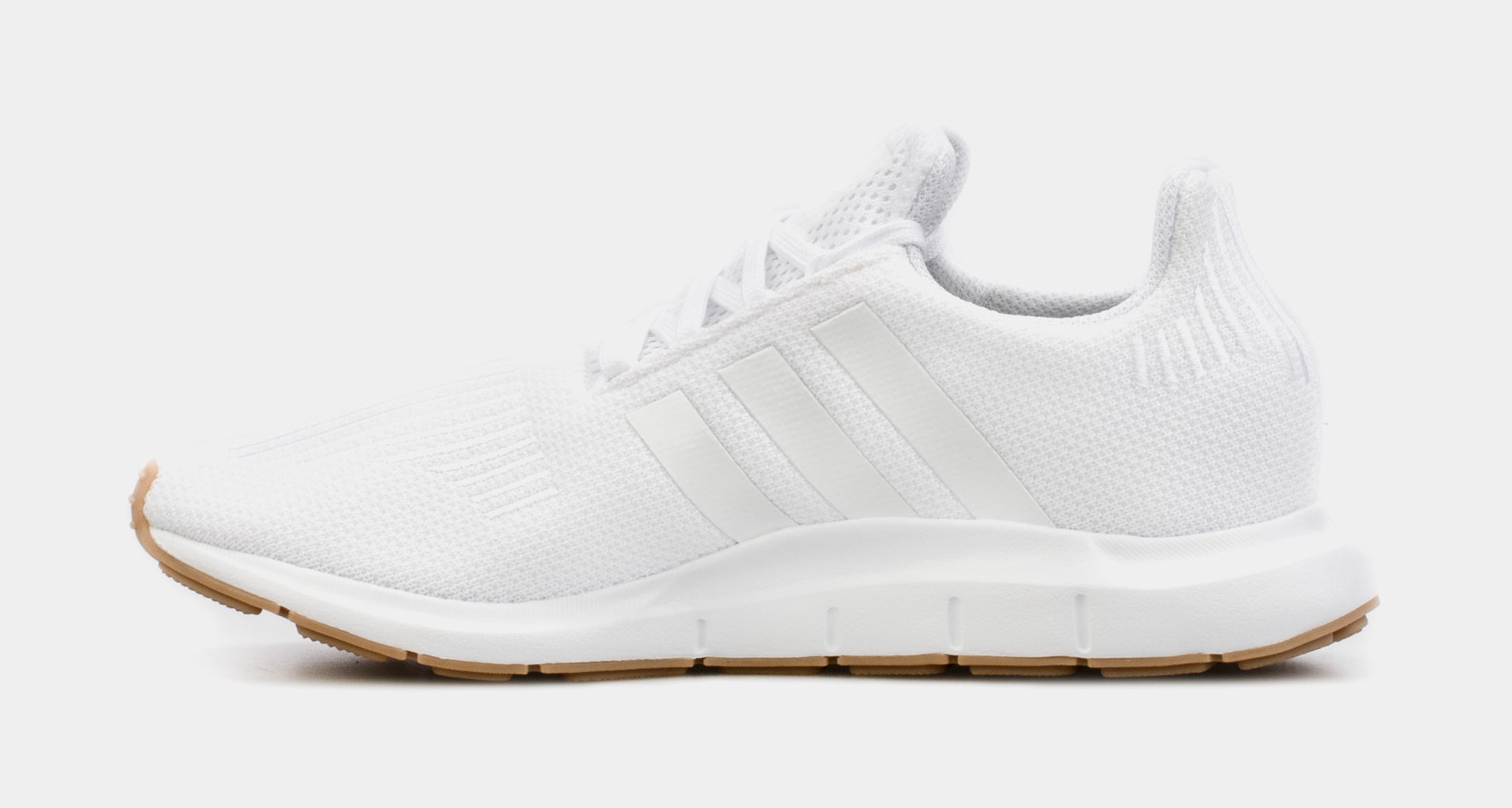 White adidas hot sale swift run