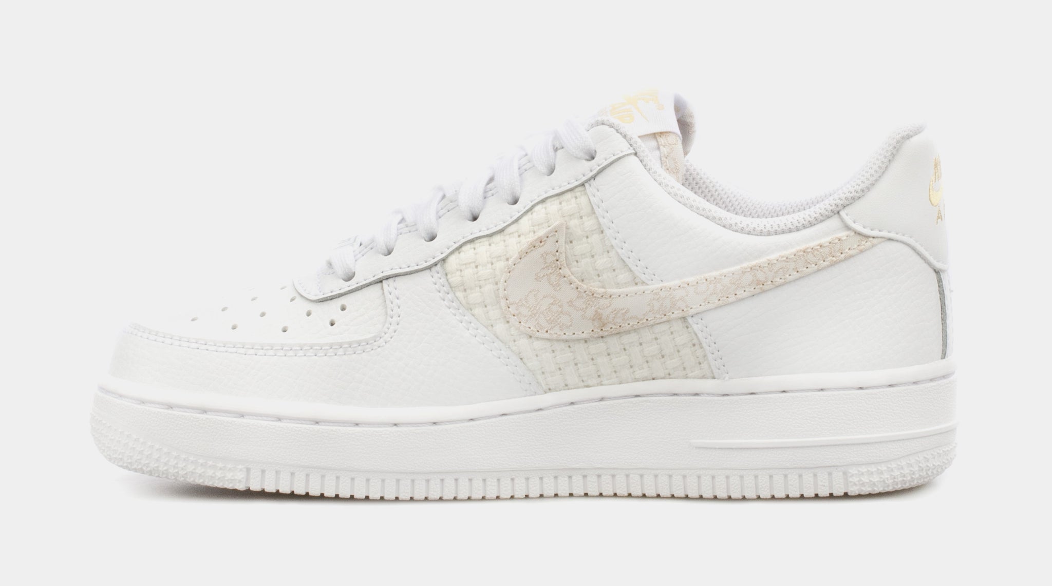 Nike Air Force 1 '07 SE Womens Lifestyle Shoes White Beige DO9458