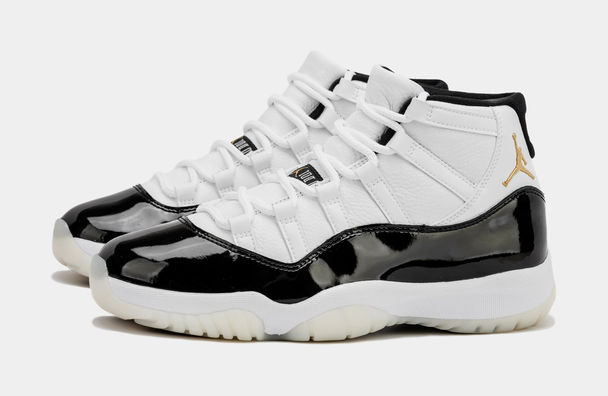 Jordan 11 black 2024 and white mens