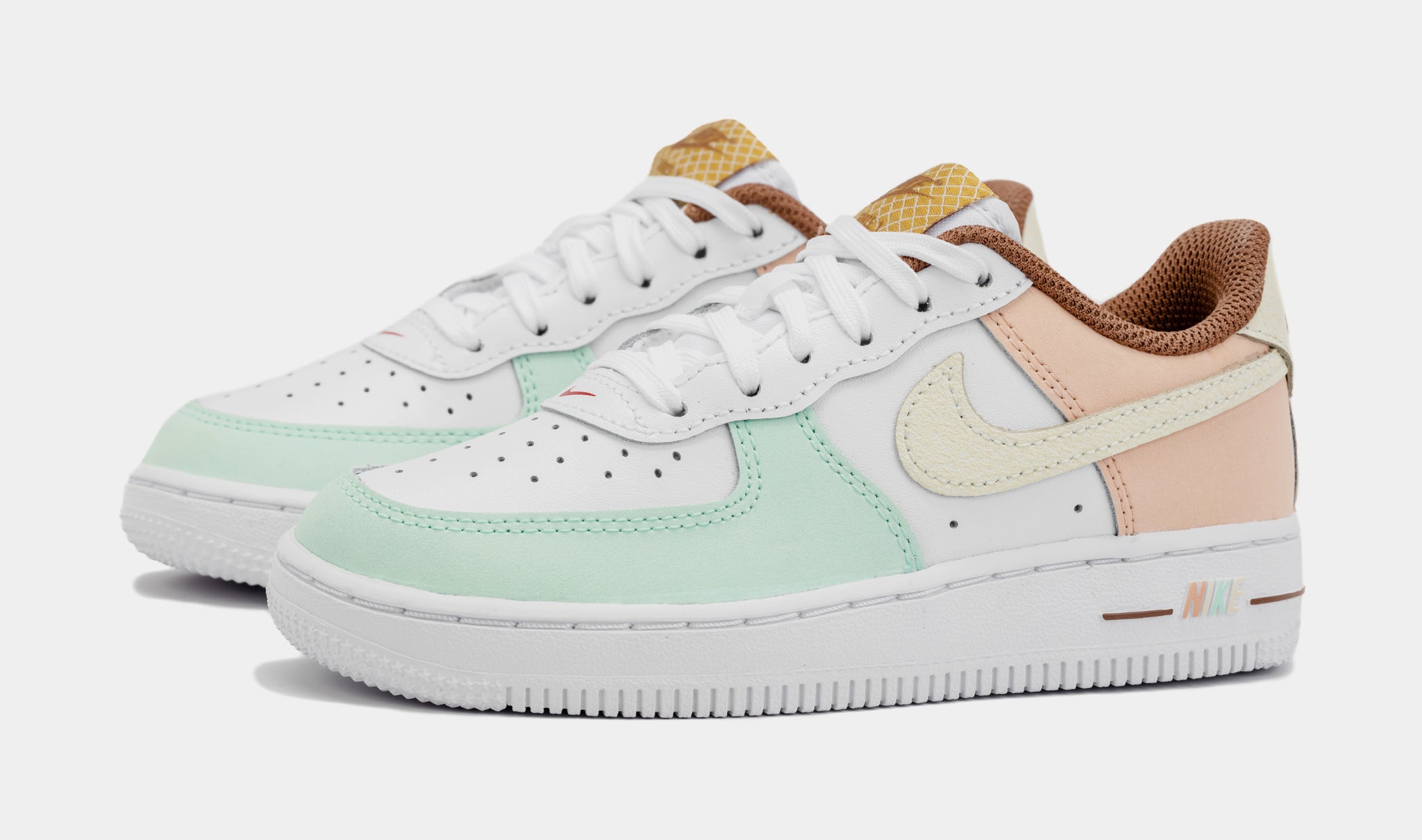 Nike Air Force 1 LV8 Womens Shoes