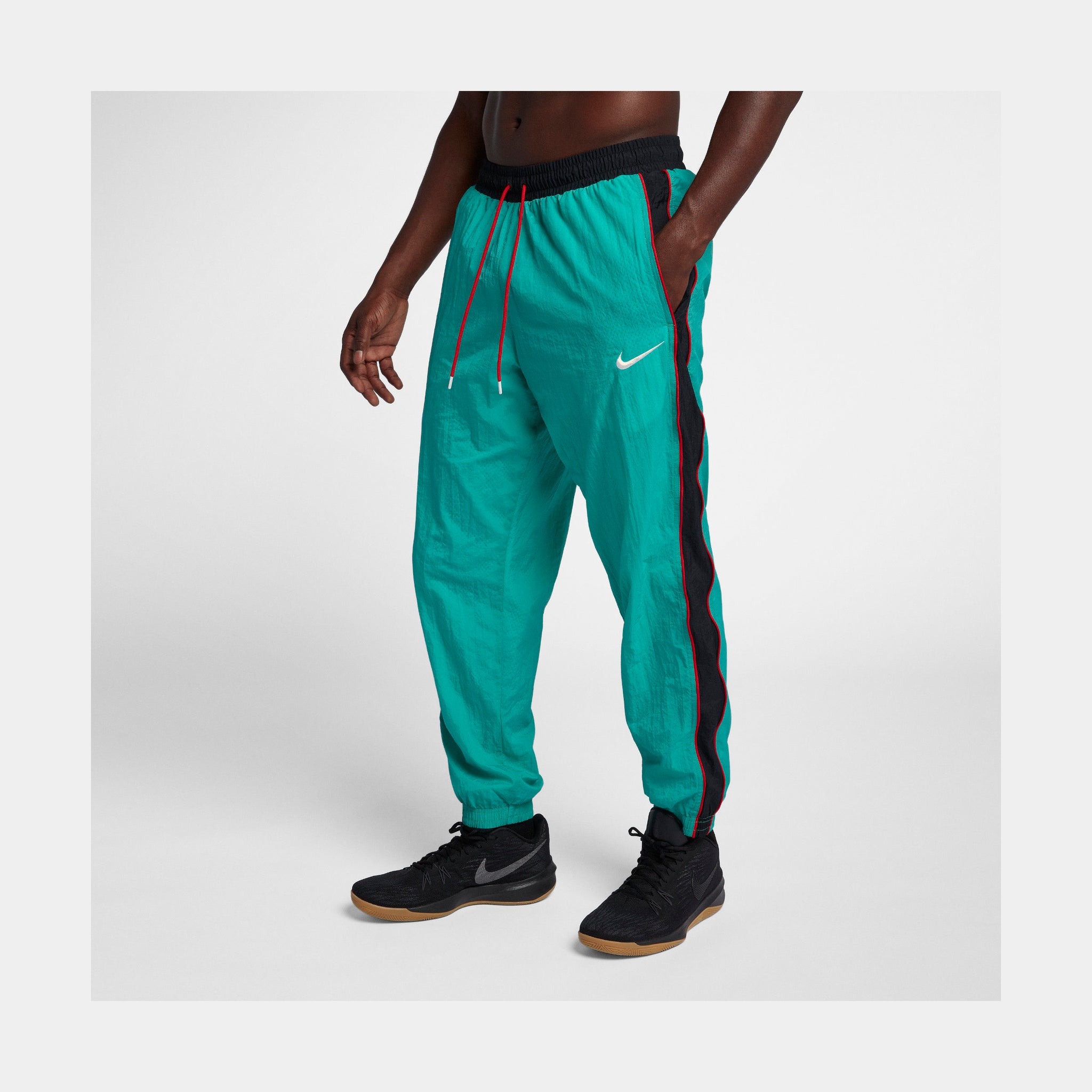 Nike woven tracksuit shop set in green