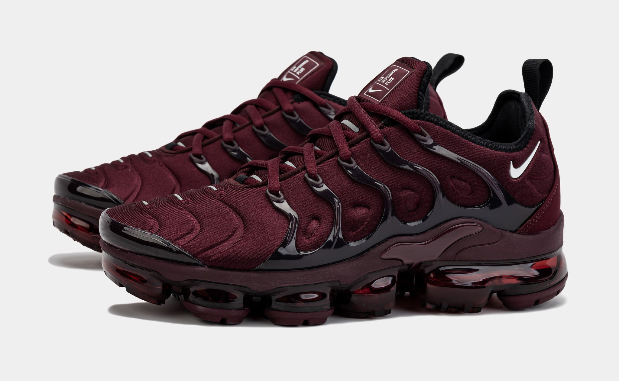 Maroon air max plus grade outlet school